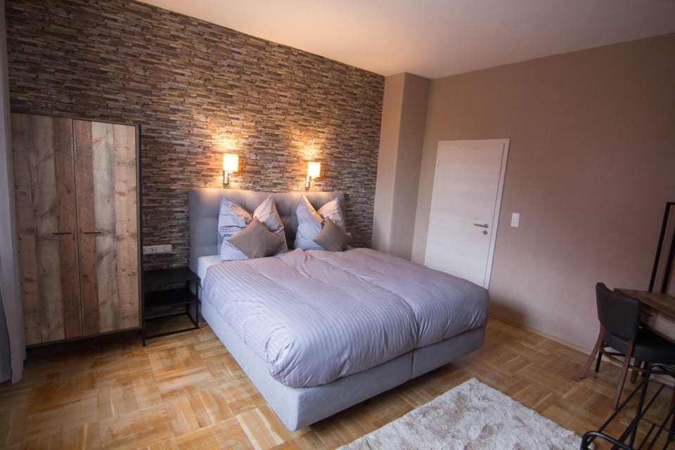 Double Room | Premium bedding, down comforters, memory foam beds