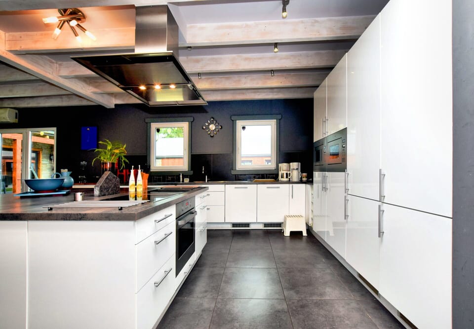 Fridge, microwave, dishwasher, highchair