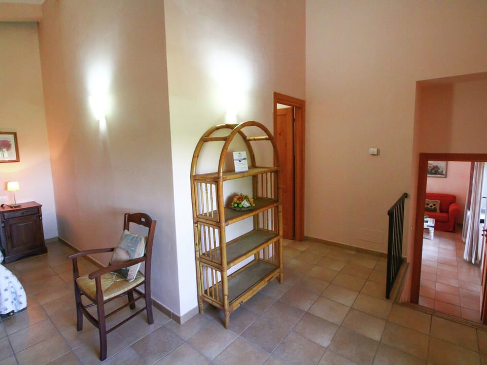 House | 2 bedrooms, individually furnished, bed sheets
