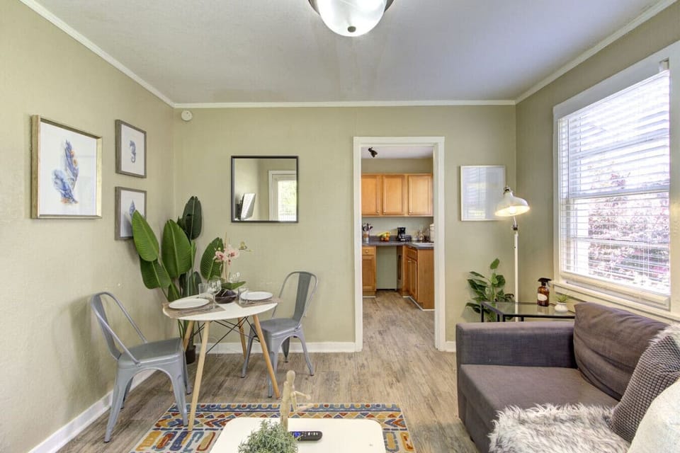 Elegant, inviting, and perfectly Memphis.