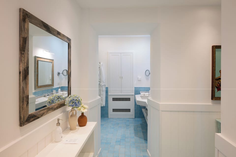 Luxury Double or Twin Room | Bathroom | Designer toiletries, hair dryer, bathrobes, slippers