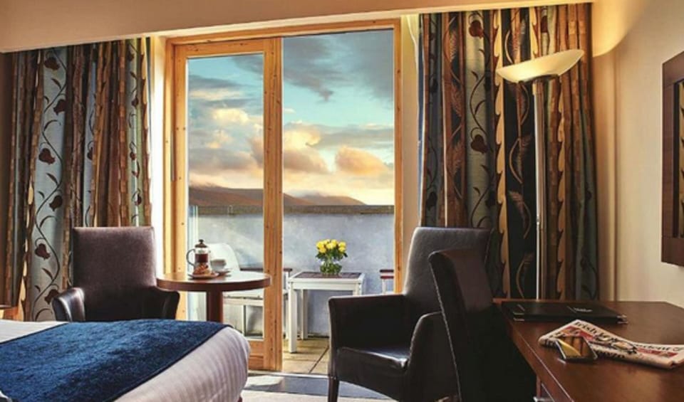 Deluxe Double Room, Balcony | In-room safe, individually decorated, desk, iron/ironing board