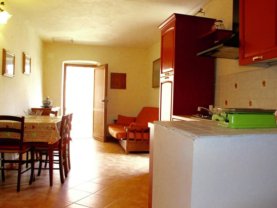 House | Dining