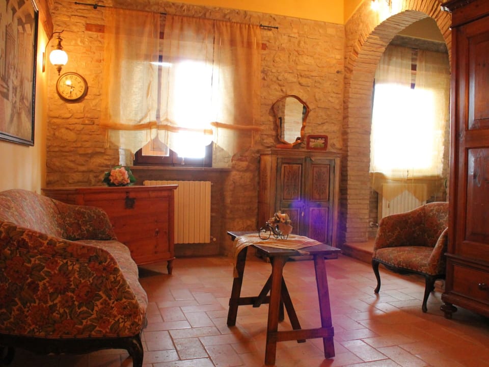 House | Living area | Fireplace