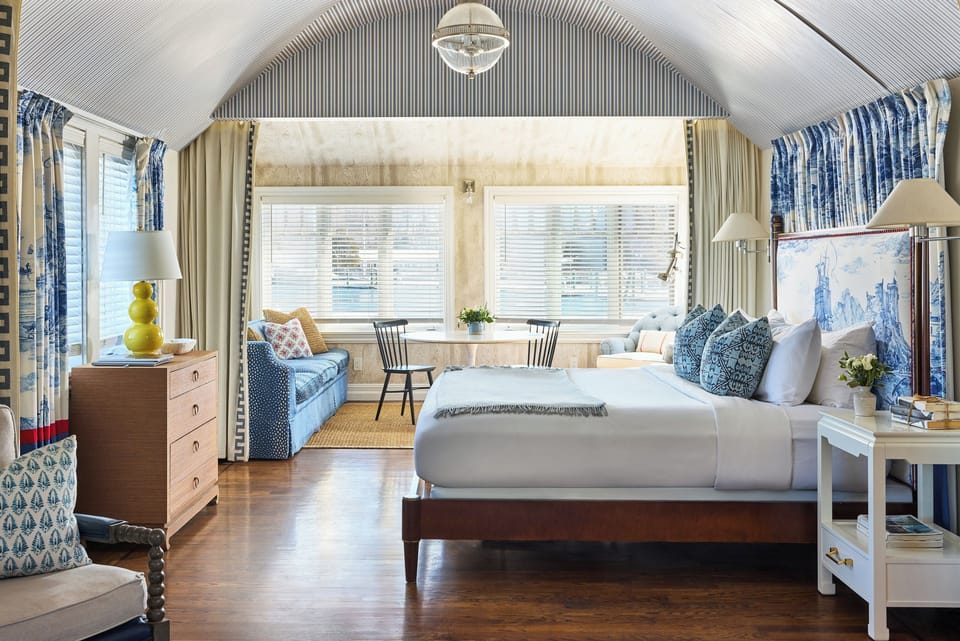 Cottage (The Friendship) | Hypo-allergenic bedding, down comforters, individually decorated