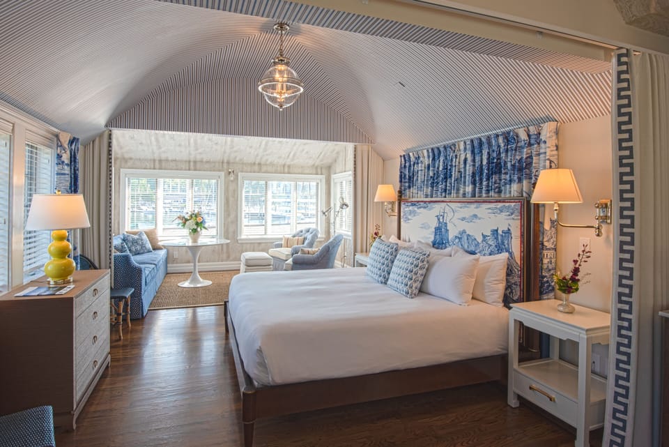 Cottage (The Friendship) | Hypo-allergenic bedding, down comforters, individually decorated