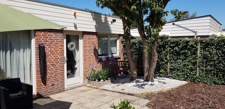 Bungalow | Exterior
