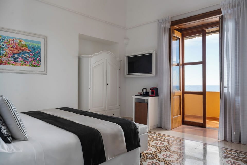 Panoramic Studio (Susy), Annex building, outside the main hotel | Premium bedding, down comforters, minibar, in-room safe