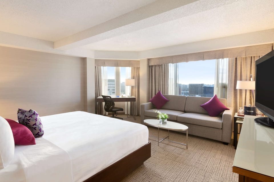 Premium bedding, pillowtop beds, in-room safe, desk