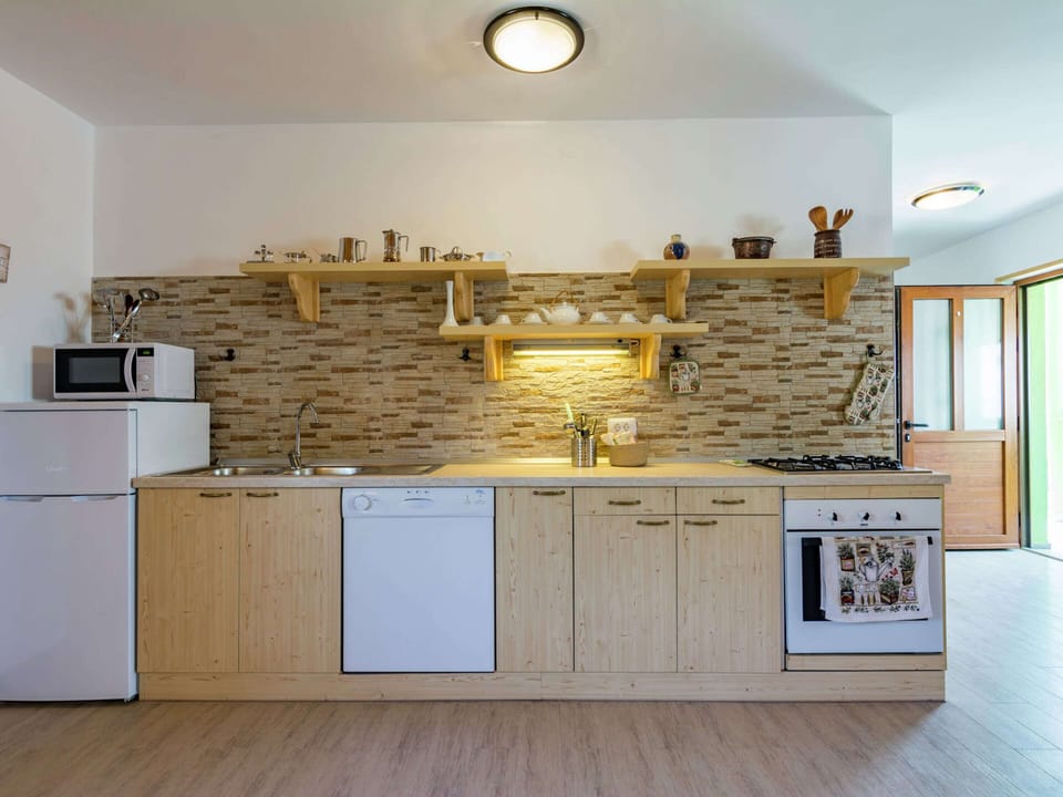 Apartment | Private kitchen | Highchair, cookware/dishes/utensils