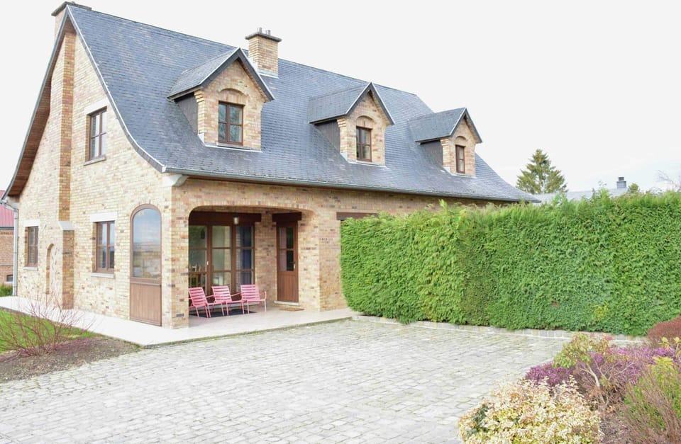 Villa | Exterior