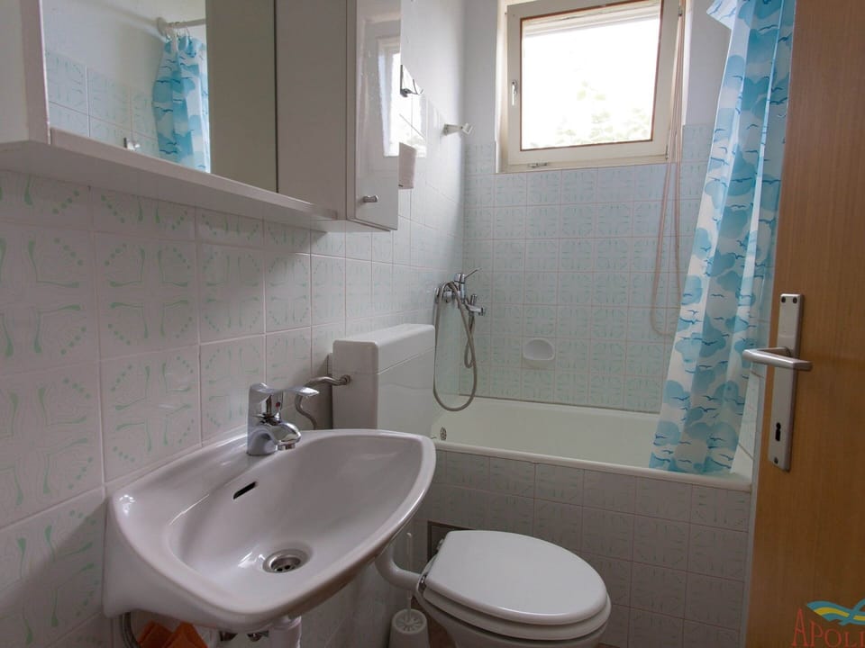 Charming Apartment on Croatian Islands Apartment in Primorje-Gorski Kotar County