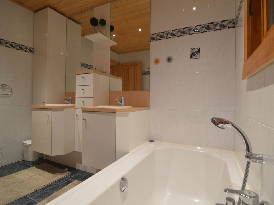 Stavelot Chalet With Garden Chalet in Belgium
