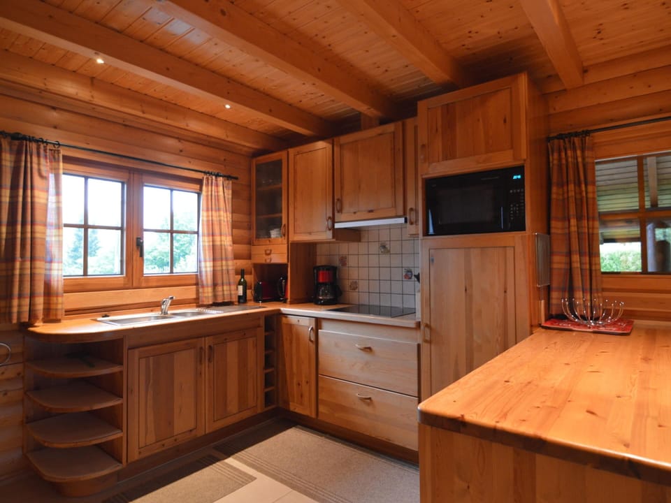 Chalet | Private kitchen | Highchair