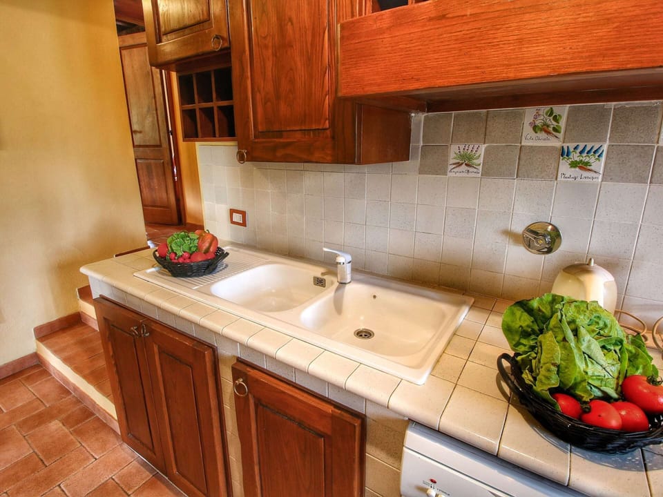 Apartment | Private kitchen | Highchair