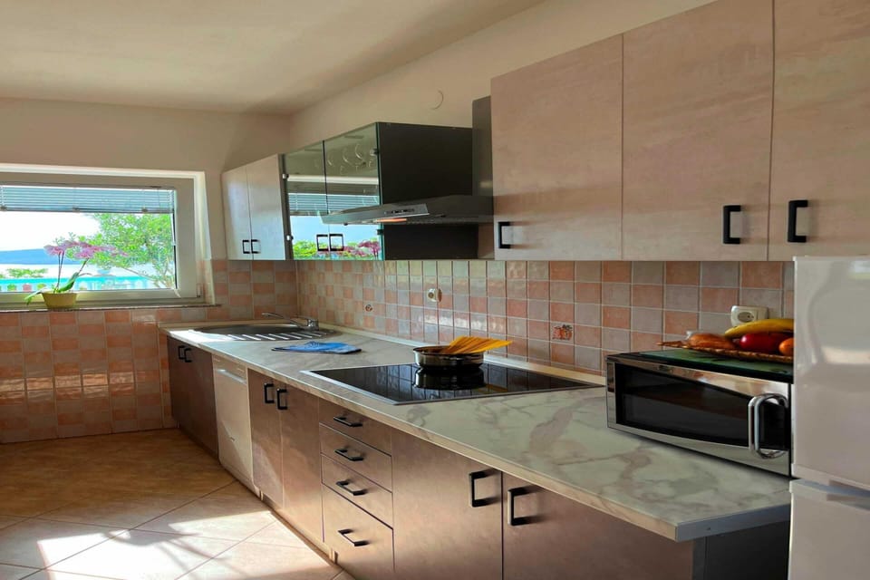 Apartment | Private kitchen | Electric kettle