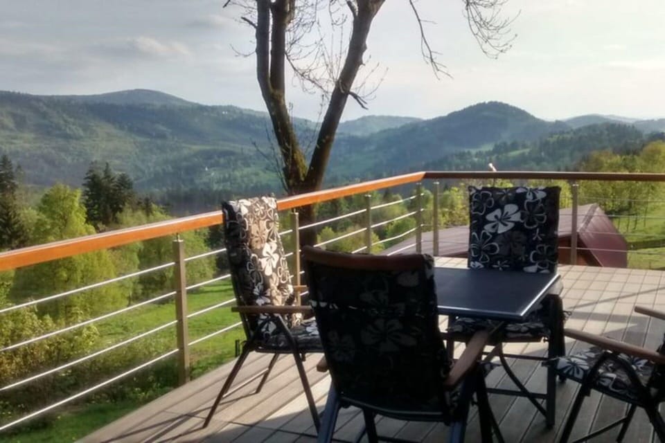 Villa | Dining
