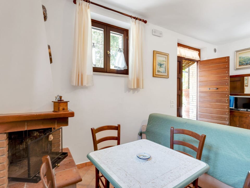 House | Dining