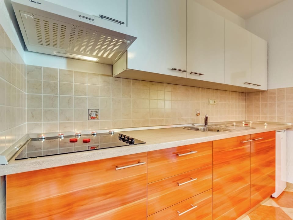 Apartment | Private kitchen | Electric kettle