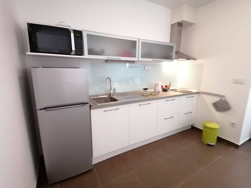 Apartment | Private kitchen | Highchair