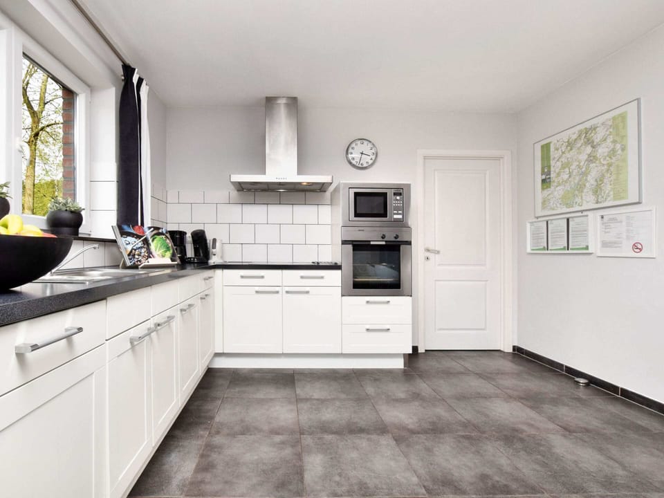 House | Private kitchen | Highchair