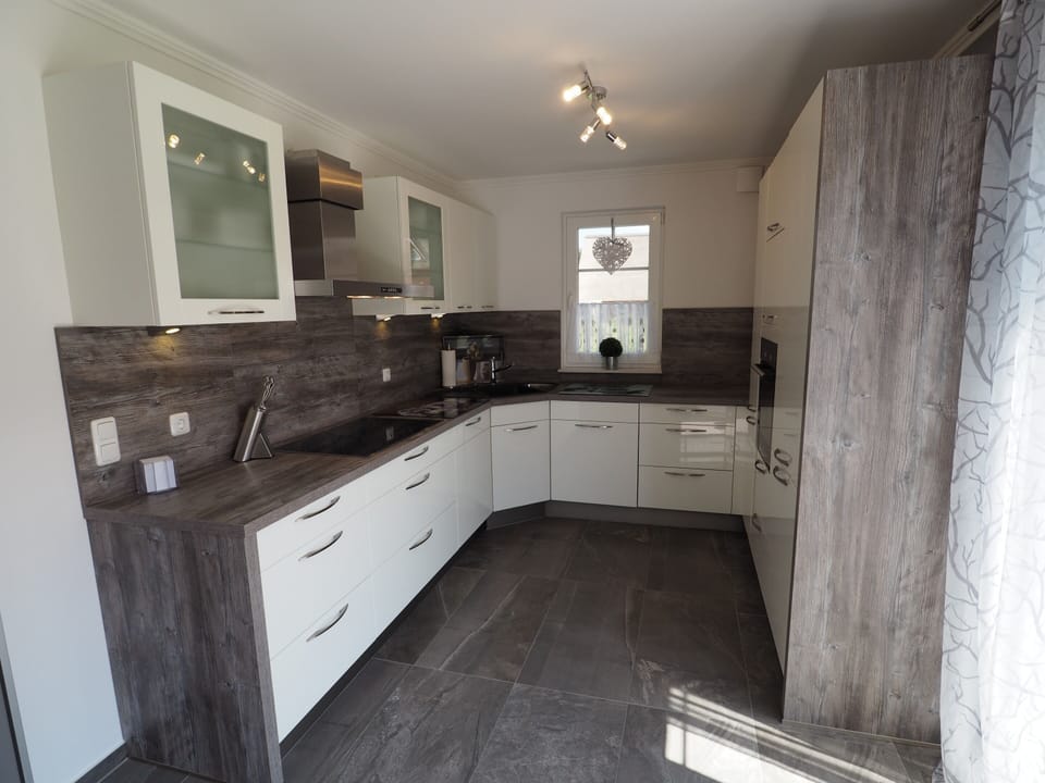 House | Private kitchen | Highchair