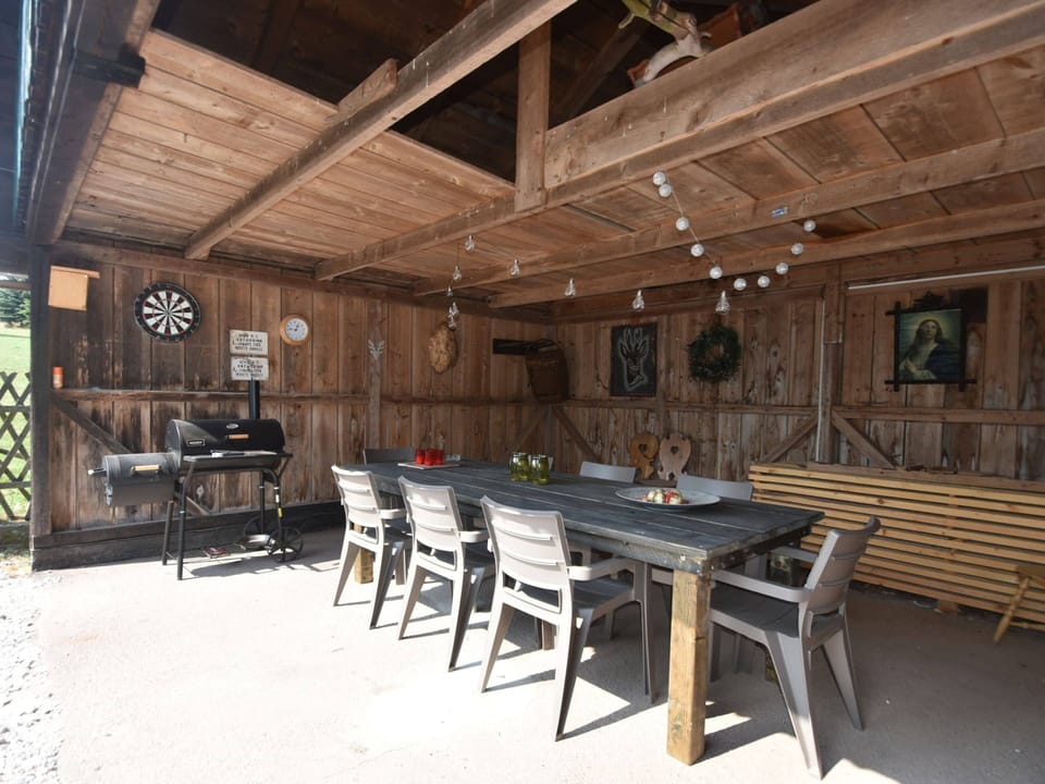 House | Dining