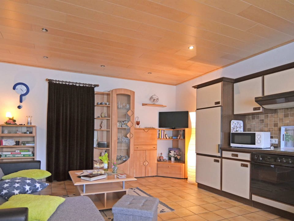 Apartment | Private kitchen | Cookware/dishes/utensils