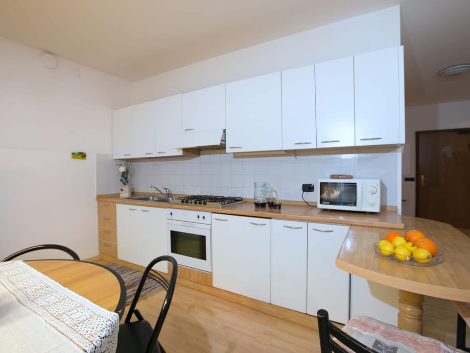 Apartment | Private kitchen