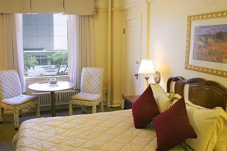 Desk, blackout drapes, iron/ironing board, free WiFi