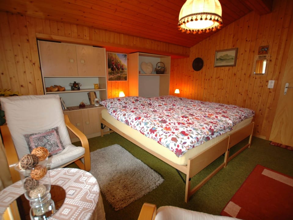 Pristine Home in a Charming Village, Large Grassy Sunbathing Area, View of the Mönch and Jungfrau House in Canton of Bern (Region)