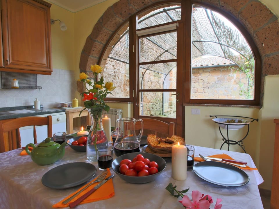 House | Dining