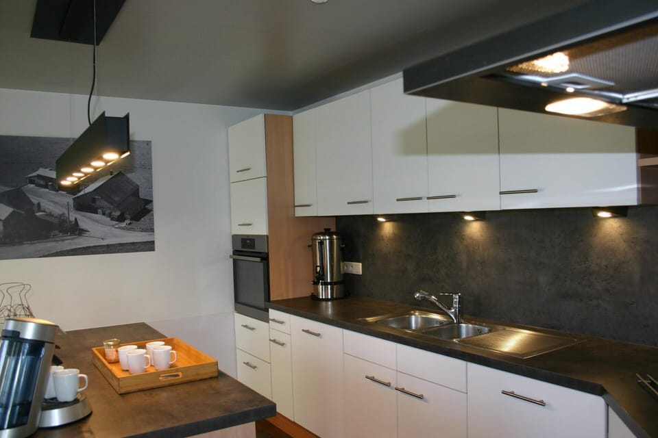 House | Private kitchen | Microwave, stovetop, coffee/tea maker, highchair