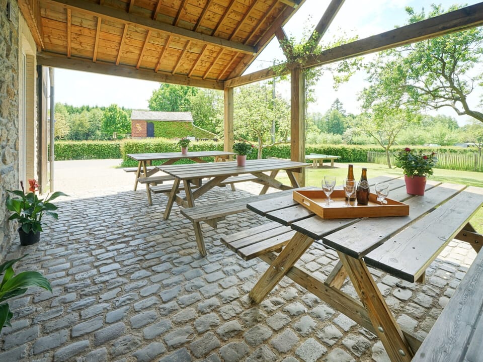 House | Dining