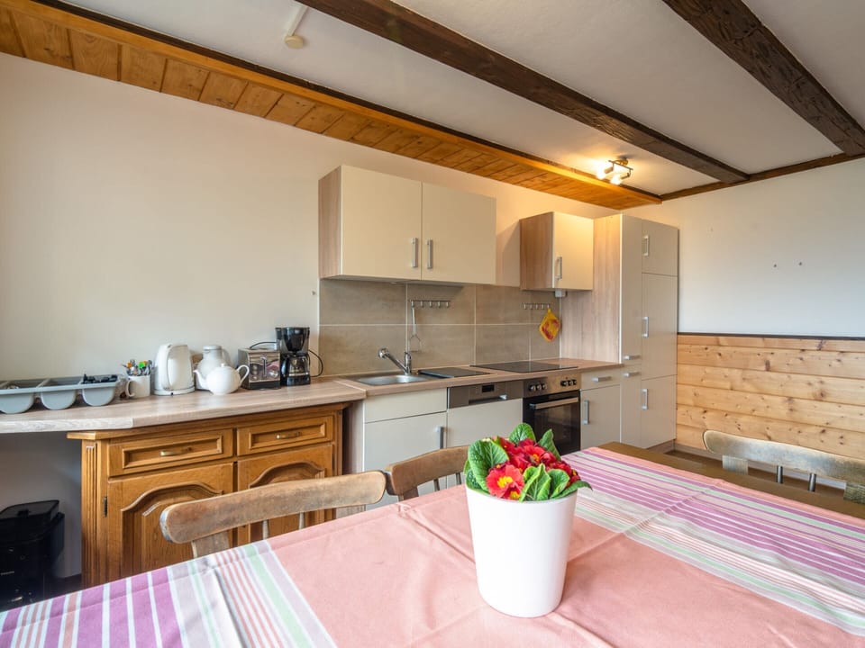 House | Private kitchen | Highchair