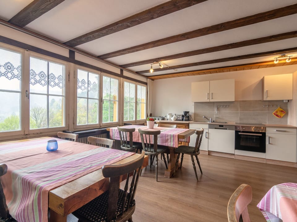 House | Dining