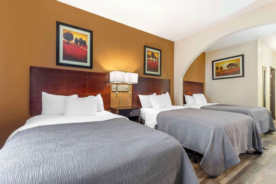 Room, Multiple Beds, Non Smoking | Individually furnished, desk, laptop workspace, blackout drapes
