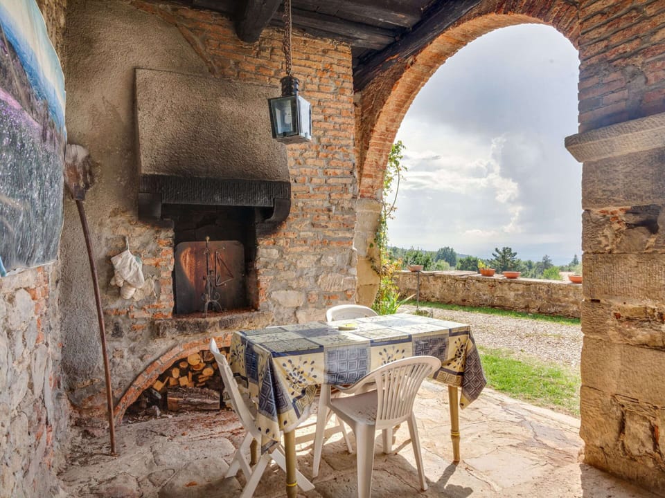 House | Dining