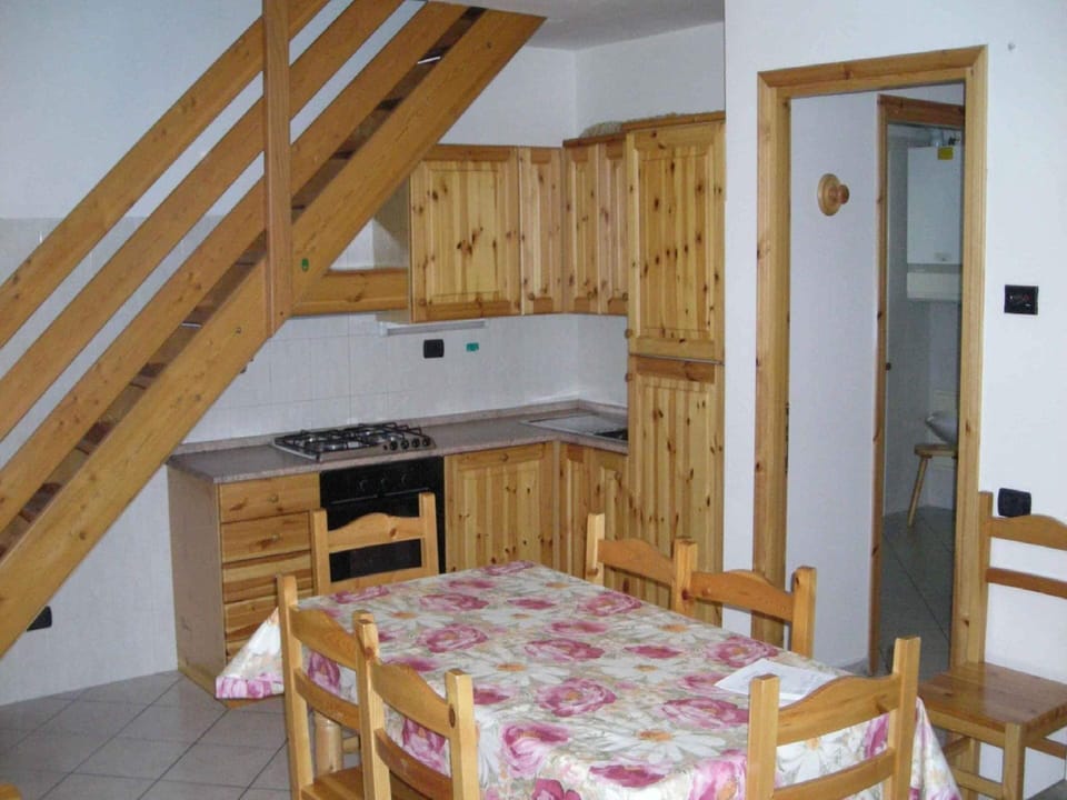 Apartment | Private kitchen | Highchair
