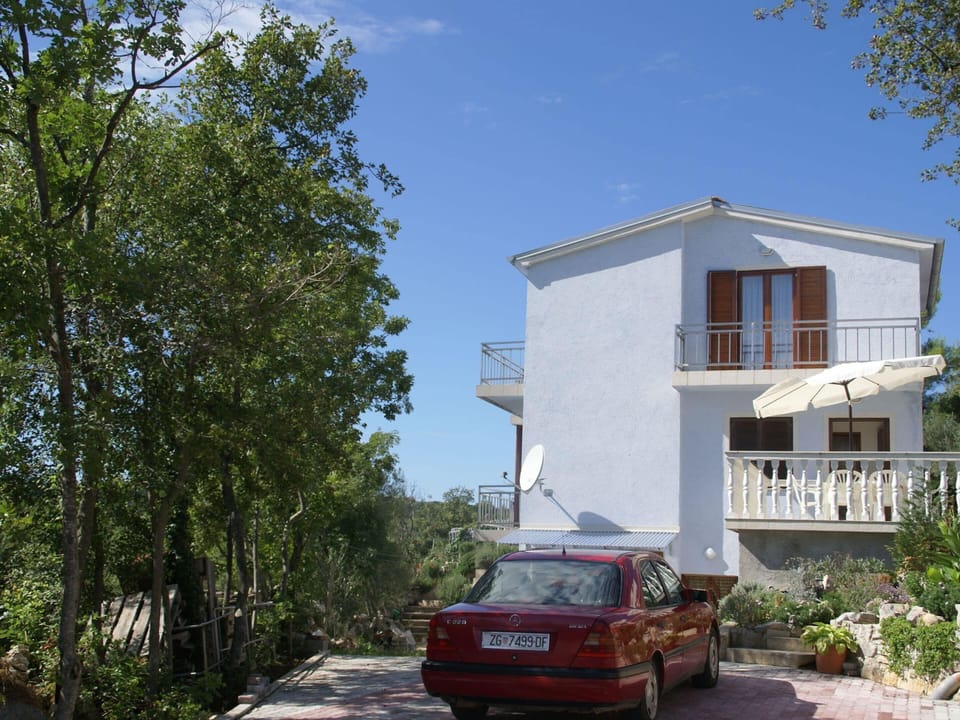 Apartment | Exterior