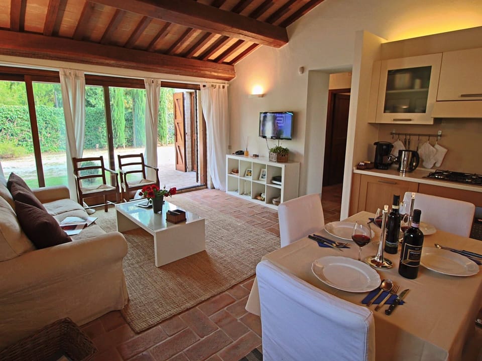 House | Dining