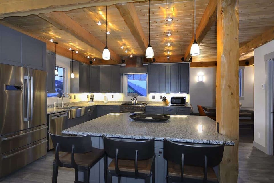 Open Concept Kitchen with Granite Counters and Stainless Appliances
