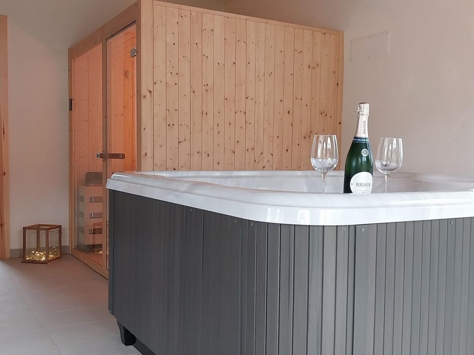 Cottage | Property amenity