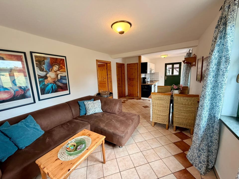 Apartment | Living room
