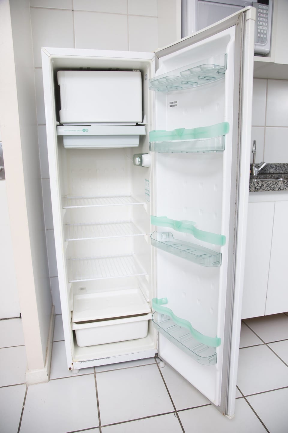 Standard Apartment, 1 Bedroom | Private kitchen | Full-size fridge, microwave, cookware/dishes/utensils