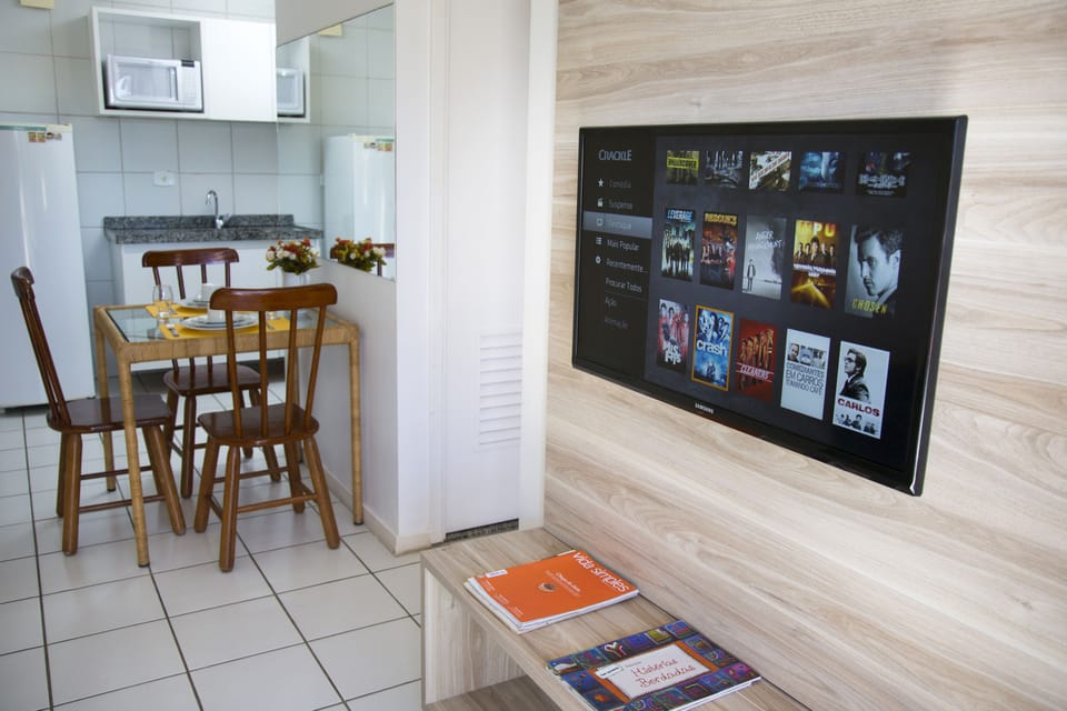 Standard Apartment, 1 Bedroom | In-room dining