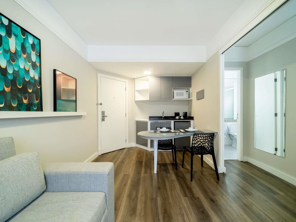 Minibar, in-room safe, desk, blackout drapes