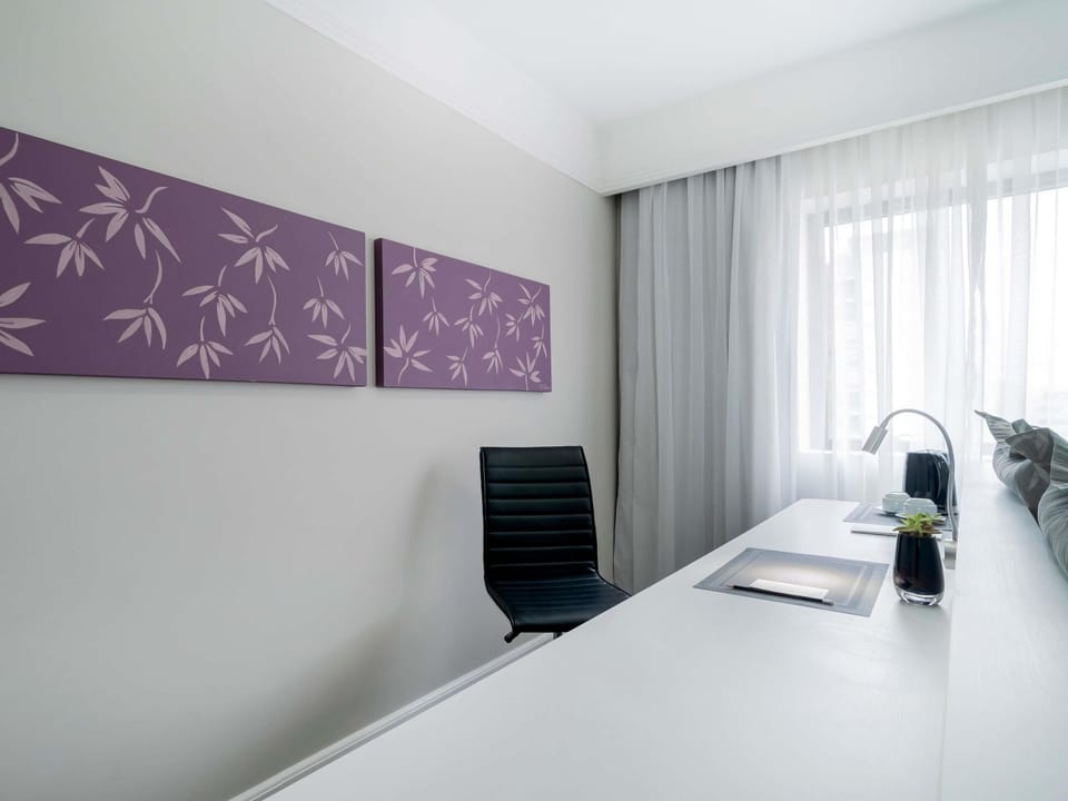 Privilege, Apartment, 1 Queen Bed | Minibar, in-room safe, desk, blackout drapes
