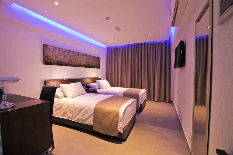 Egyptian cotton sheets, premium bedding, memory foam beds, in-room safe