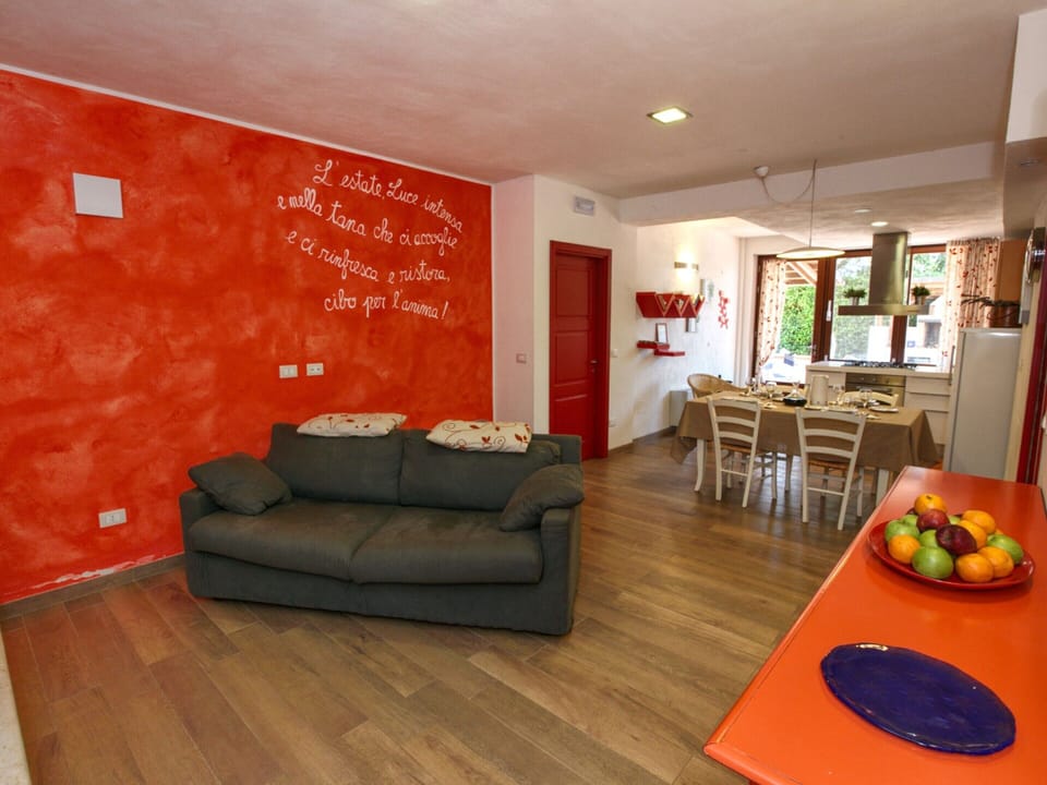 House | Dining